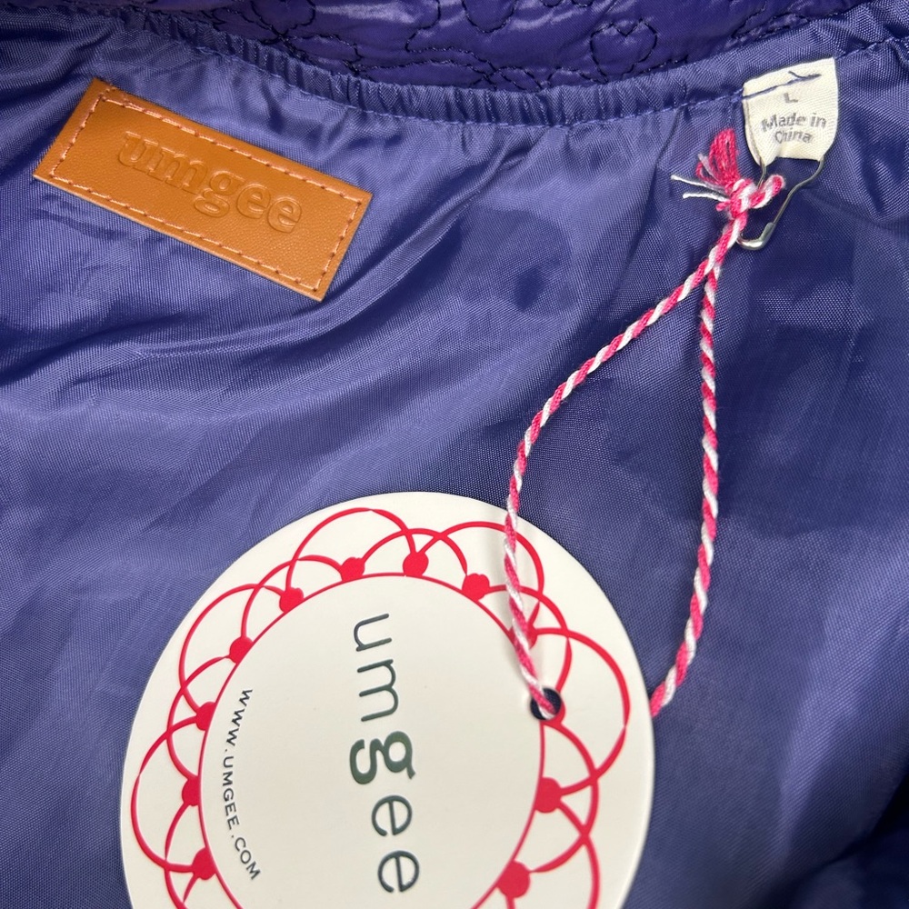 Umgee Navy Quilted Vest - Picture 5 of 5